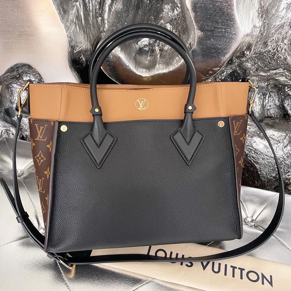 Louis Vuitton Onmyside Shoulder Bag - Picture 5 of 12